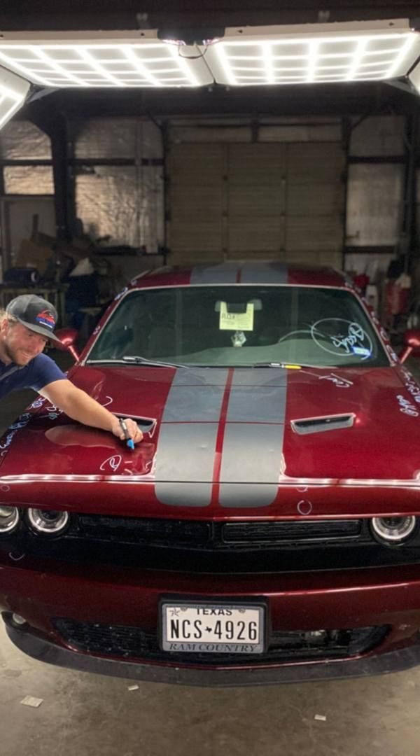 How to Get Rid of Hail Damage on a Car